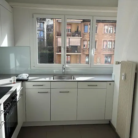 Stylish 2br With Stunning Views - Tilia 41 *