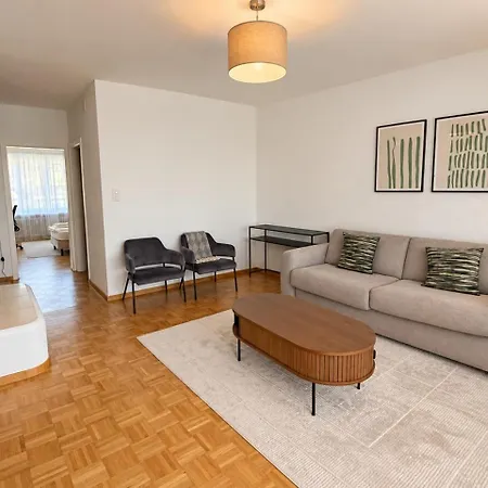 Stylish 2br With Stunning Views - Tilia 41 * Zürih