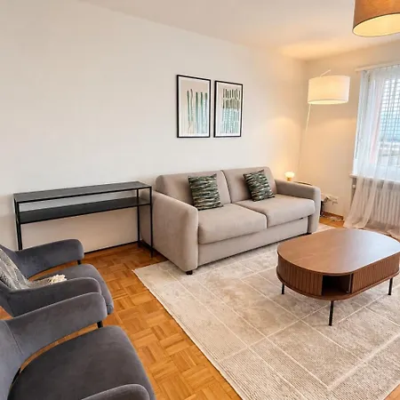 Stylish 2br With Stunning Views - Tilia 41 Daire