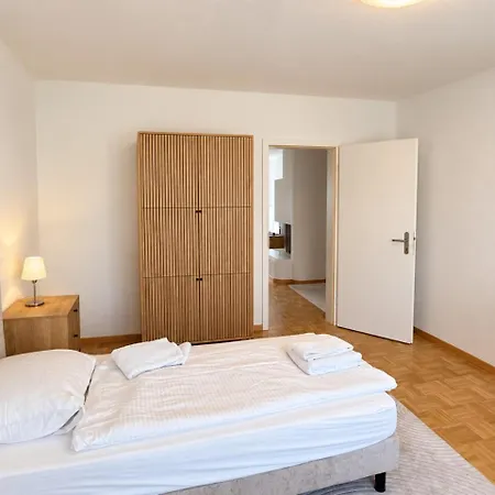 Stylish 2br With Stunning Views - Tilia 41 Zürih